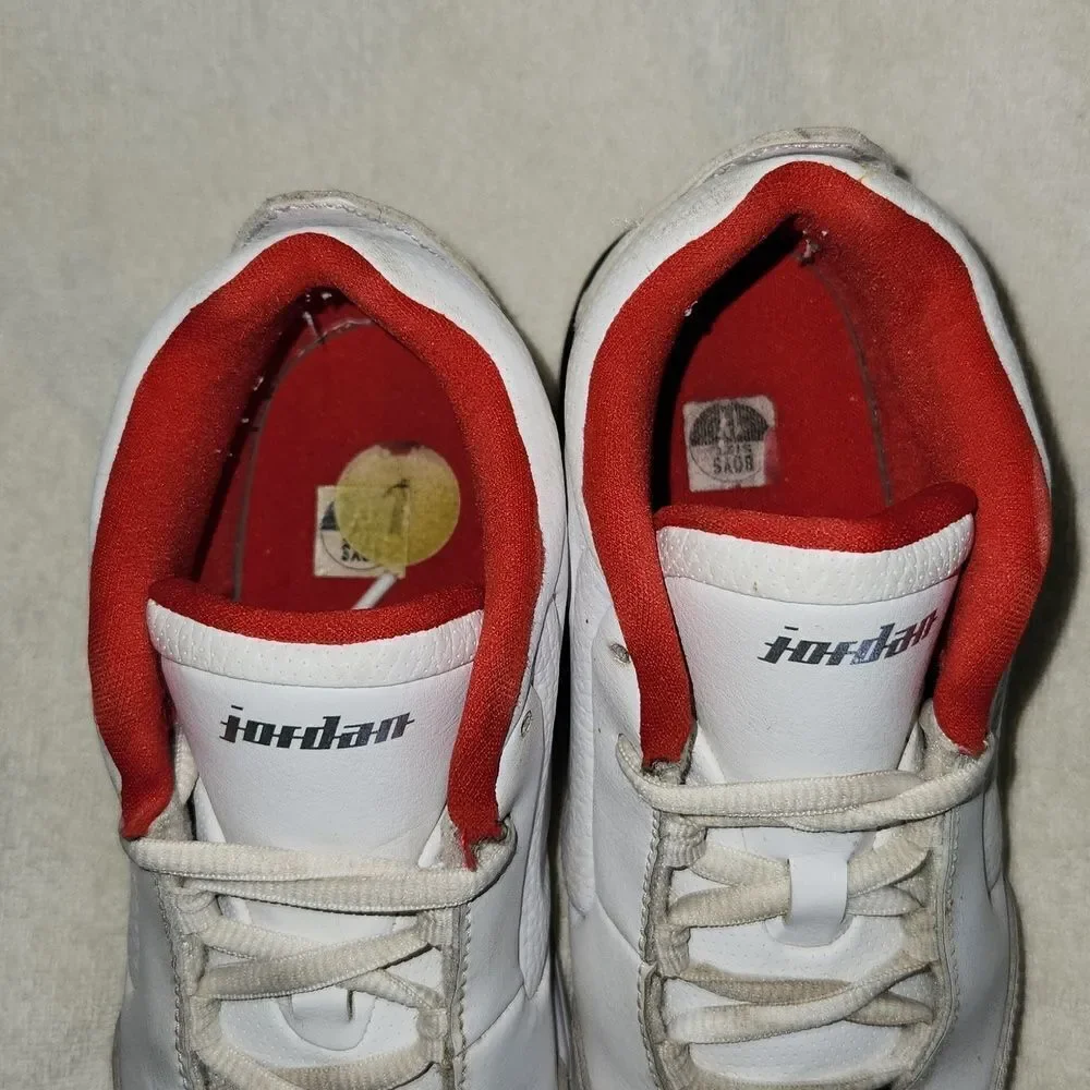 Nike Jordan Big Fund Trainer CD9649-100 1Y